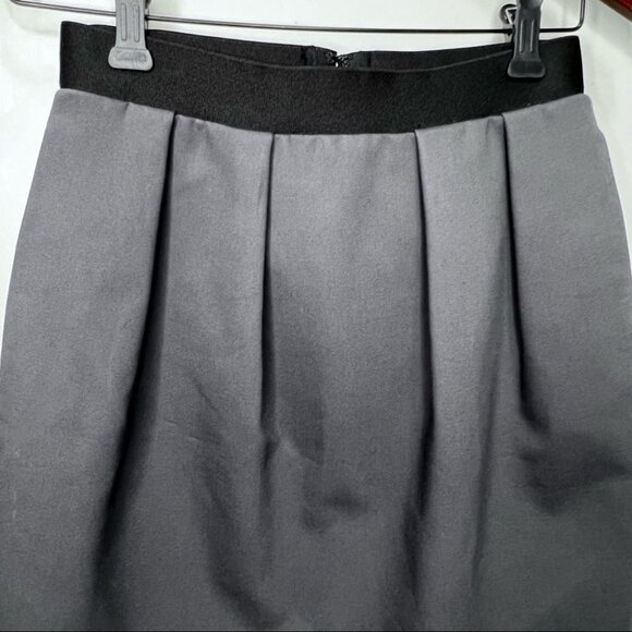 SIZE 4 COS Pleated Grey Skirt with pockets - Picture 3 of 6